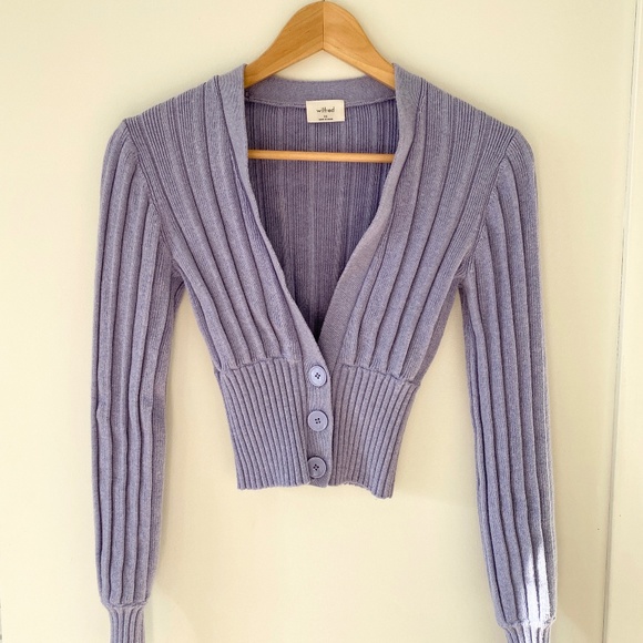 Aritzia Wilfred Plunge Cardigan in PALE VIOLET - Picture 4 of 9